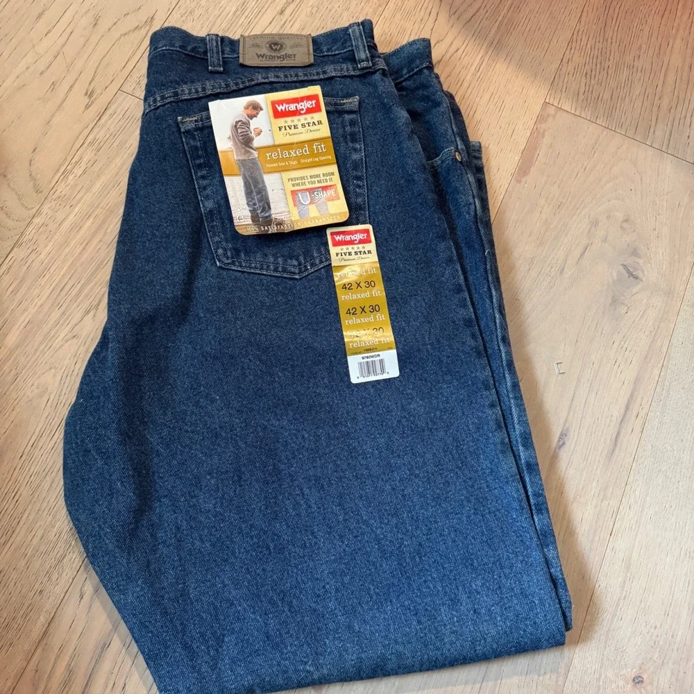 Wrangler Five Star Relaxed Fit Jeans 42x30 Dark Stonewash Premium Denim 97601DR